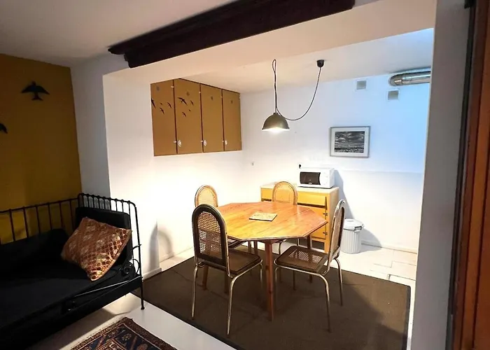 Cozy Castle Лісабон